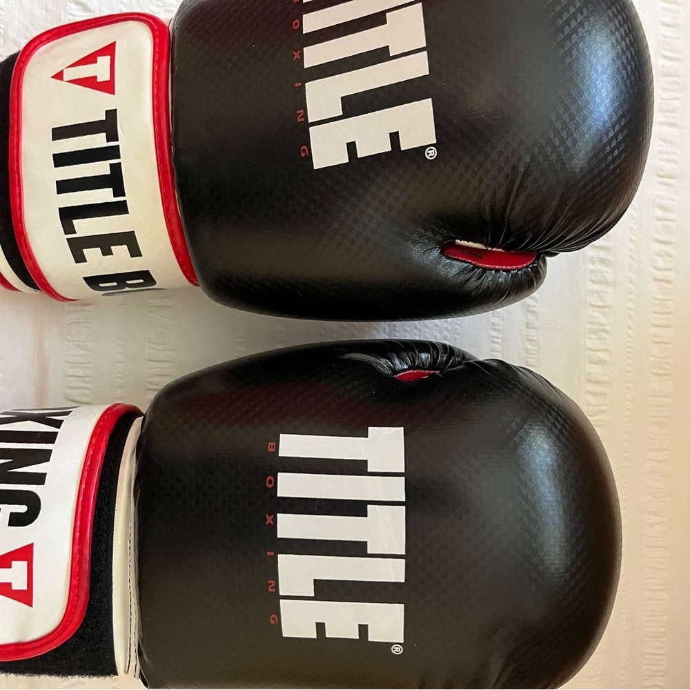 Boxing gloves, used.